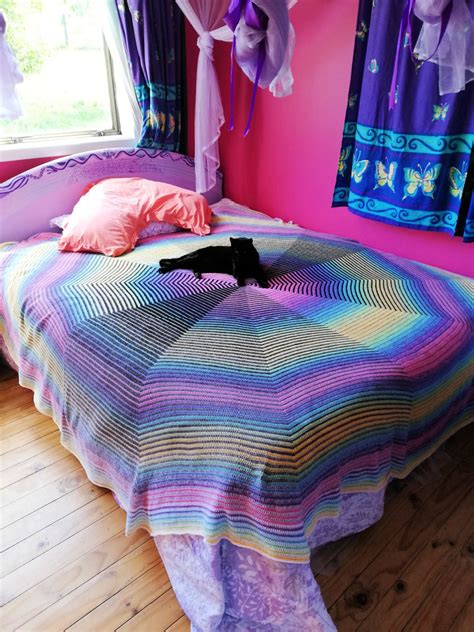 Image result for Crochet Round Blanket Tutorial