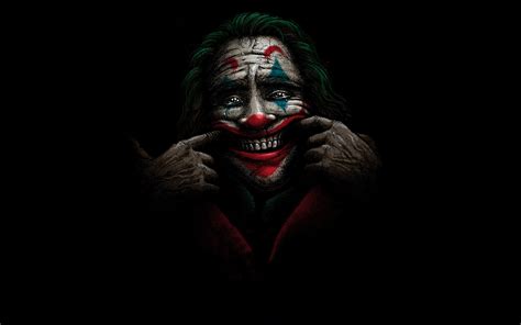 Joker Movie Review (2019) | A Psychological Masterpiece