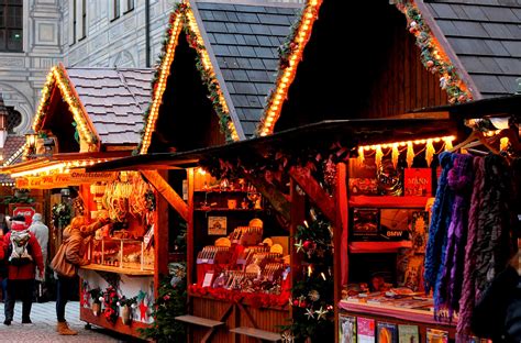 The 5 Absolute Best Cities for Christmas Markets in Germany - To Europe ...