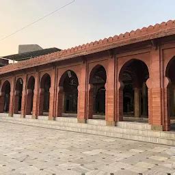 Pir Mohammad Shah Masjid - Mosque - Ahmedabad - Gujarat | Yappe.in