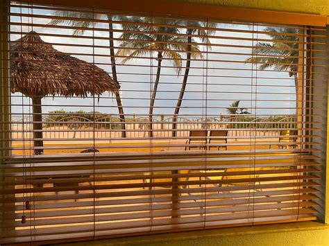 EBB TIDE OCEANFRONT RESORT (Pompano Beach) - Hotel Reviews, Photos ...