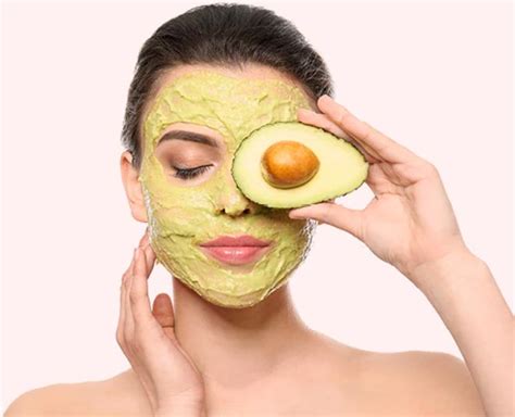 Try These DIY Avocado Face Masks To Solve All Your Skin Problems ...