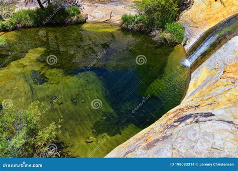 Upper Calf Creek Falls Desert Oasis Waterfall Views in Grand Staircase ...