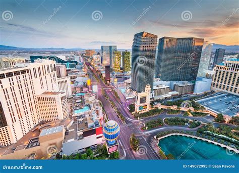 Las Vegas, Nevada, USA Skyline Editorial Image - Image of roof ...