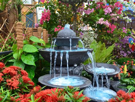 6 Water Feature Ideas for Your Garden