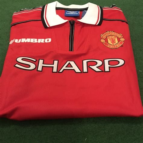 FC Manchester united Football Jersey New Season 2002-03 online India ...