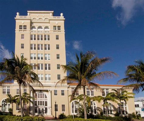 LGBT VISITOR CENTER MIAMI BEACH (2025) All You Need to Know BEFORE You ...