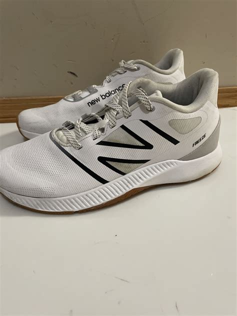 New Balance Freeze V4 box lacrosse shoes | SidelineSwap