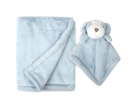 Review: Plush Baby Blanket - Soft and Cozy Must-Have | Giftslessordinary