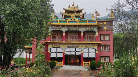 Paragliding Over Bir-Billing To See Jibhi's Beauty, Himachal's Hidden Gem