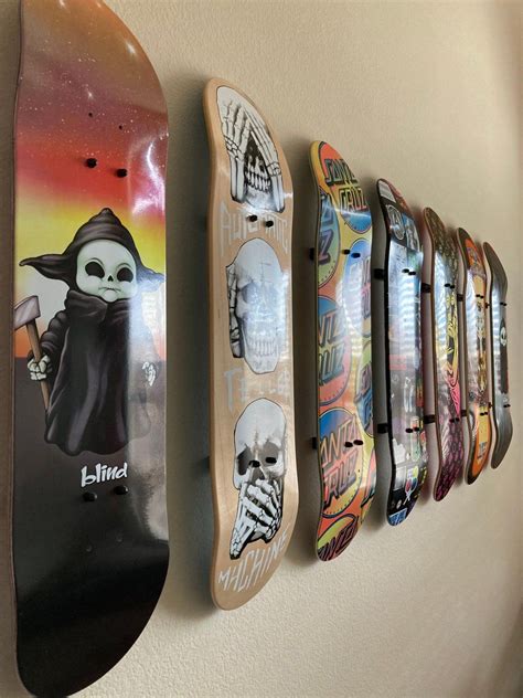 Skateboard Deck Display Floating Wall Mount - Etsy Skateboard Display ...