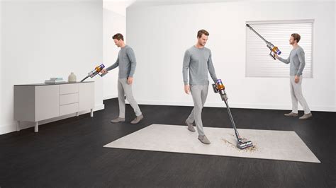Dyson V15™ Detect vacuum cleaner