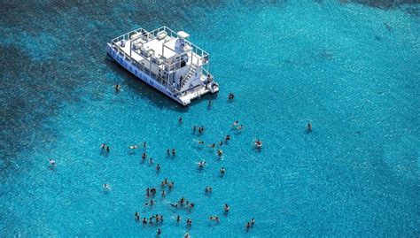 Tour en el catamarán Seaquarium, Higüey - Central de Reservas