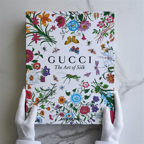 The Art of Silk: Foulard Silk Scarves | GUCCI® US