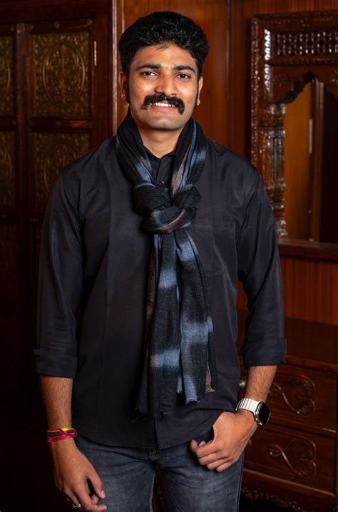 Tie and Dye Box Checks Pattern Super Soft Woolen Muffler - Charcoal Gr ...