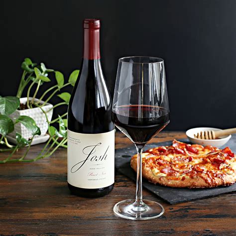 Josh Cellars | Pinot Noir | Josh Cellars