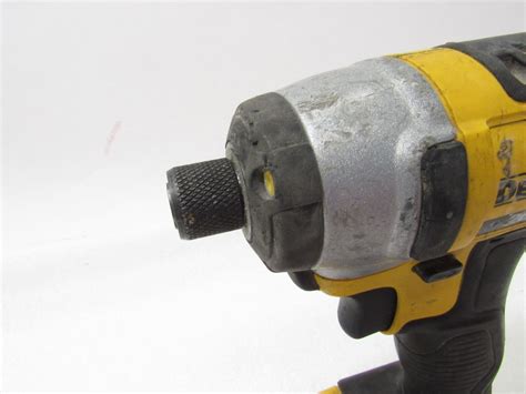 DeWalt DCF885 20V MAX Cordless 1/4" Impact Driver