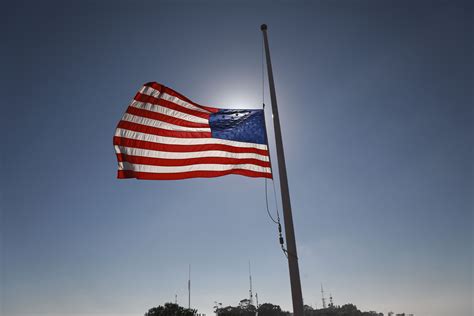 Why Flags At Half Mast Today Texas | Hutomo