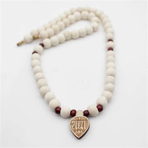 Original Wooden Tulsi Mala With Radha Heart Locket Mala – Dharmsaar