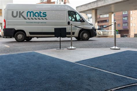 Rubber-Backed Floor Mats To Rent | UK Mats