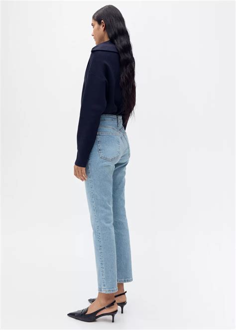 Jeans para mulher 2026 | MANGO OUTLET Portugal