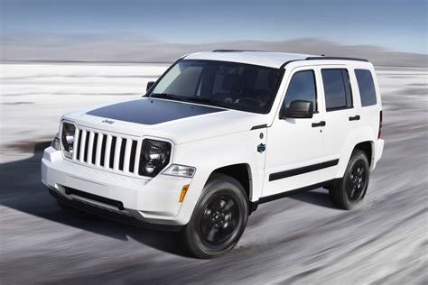 2012 Jeep Liberty Arctic - HD Pictures @ carsinvasion.com