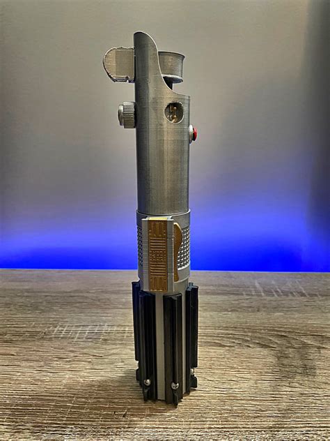 Buy Star Wars Anakin Skywalker Ep3 Lightsaber Prop Master Replica ...