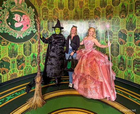FIRST LOOK Inside the NEW Wicked Experience at Universal Orlando ...