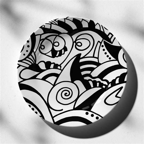 Black and white pattern: Buy Premium Quality Decorative Art Plates ...