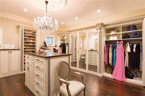 45 Custom Closet Organizer Ideas (Reach-In Design Photos) | Closet designs, Custom closet design ...