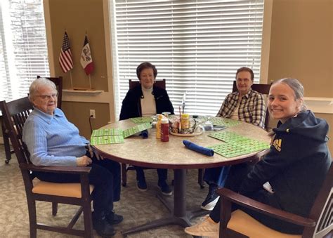 Prairie Vista Village: Senior Living & Tours Available