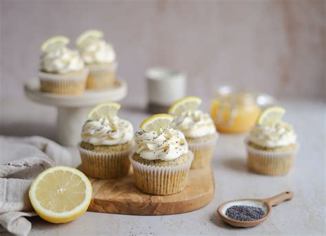 Mafini sa makom i limunom - Mystic Cakes