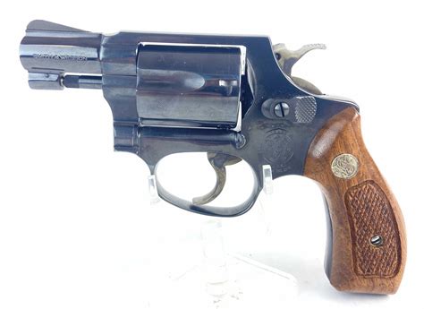 Lot - Smith & Wesson Model 36 Snub Nose Revolver