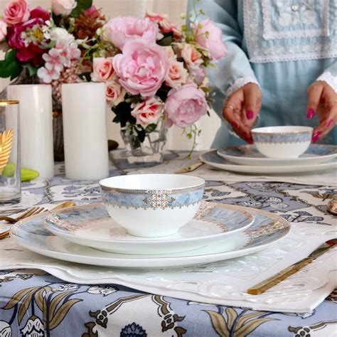 Majestique Blue 52 Pcs Dinner Set – Vigneto