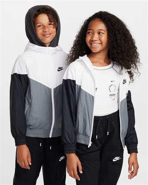 Nike Sportswear Windrunner Older Kids' Hooded Repel Jacket. Nike IN