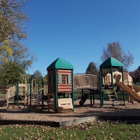 Royal Oak memorial Park: All You Need to Know BEFORE You Go