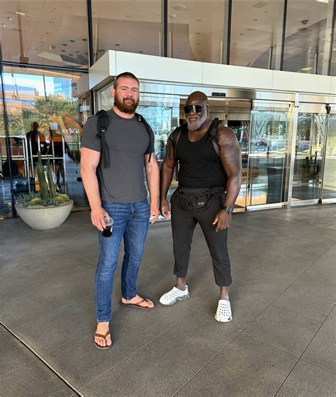 Daniel Manasoiu's feet