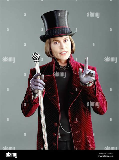 JOHNNY DEPP in CHARLIE AND THE CHOCOLATE FACTORY (2005), directed by ...