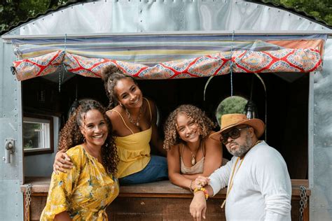 Meet Yvonna Kopacz-wright – CanvasRebel Magazine