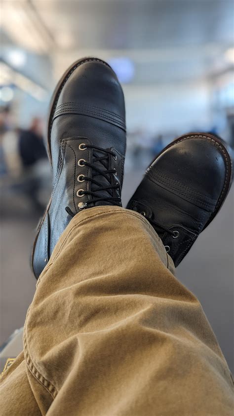 Vegas to Cali - Flight Delayed : r/RedWingShoes