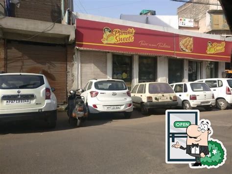 Pandit Sweets, Gwalior - Restaurant menu, prices and reviews
