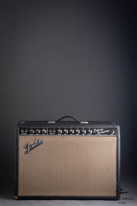 1966 Fender Deluxe Reverb Amplifier – Queens Vintage Guitars