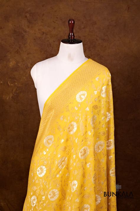 Shop Yellow Floral Jaal Handloom Banarasi Pure Moonga Silk Dupatta ...