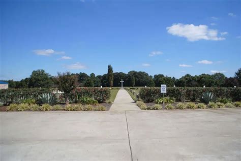 Baumgartner Funeral Home & Greenlawn Memorial Park