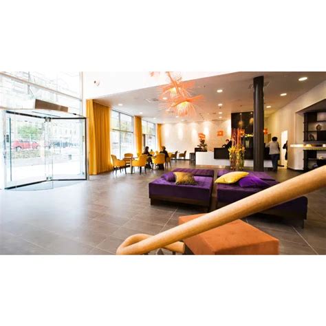 BIM objects - Free download! Crystal Tourniket - All Glass - Revolving ...