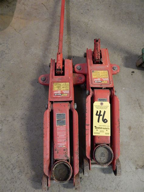 (2) MVP Superlift 2 1/2 Ton Floor Jacks