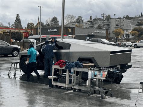 Cybertruck Car Wash