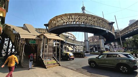 Malabar Hill To Girgaon: Luxury Towers, Crowded Lanes & Unkept Civic ...