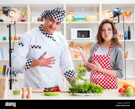 Cast Cooking 的图像结果