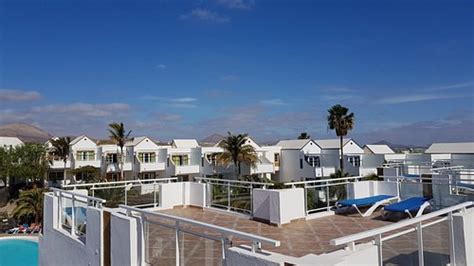 APARTAMENTOS LIVVO MORROMAR (Lanzarote/Puerto Del Carmen) - Hotel ...